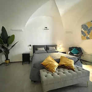  Appartamento Nel Cuore Di Isidoro Palace Italia